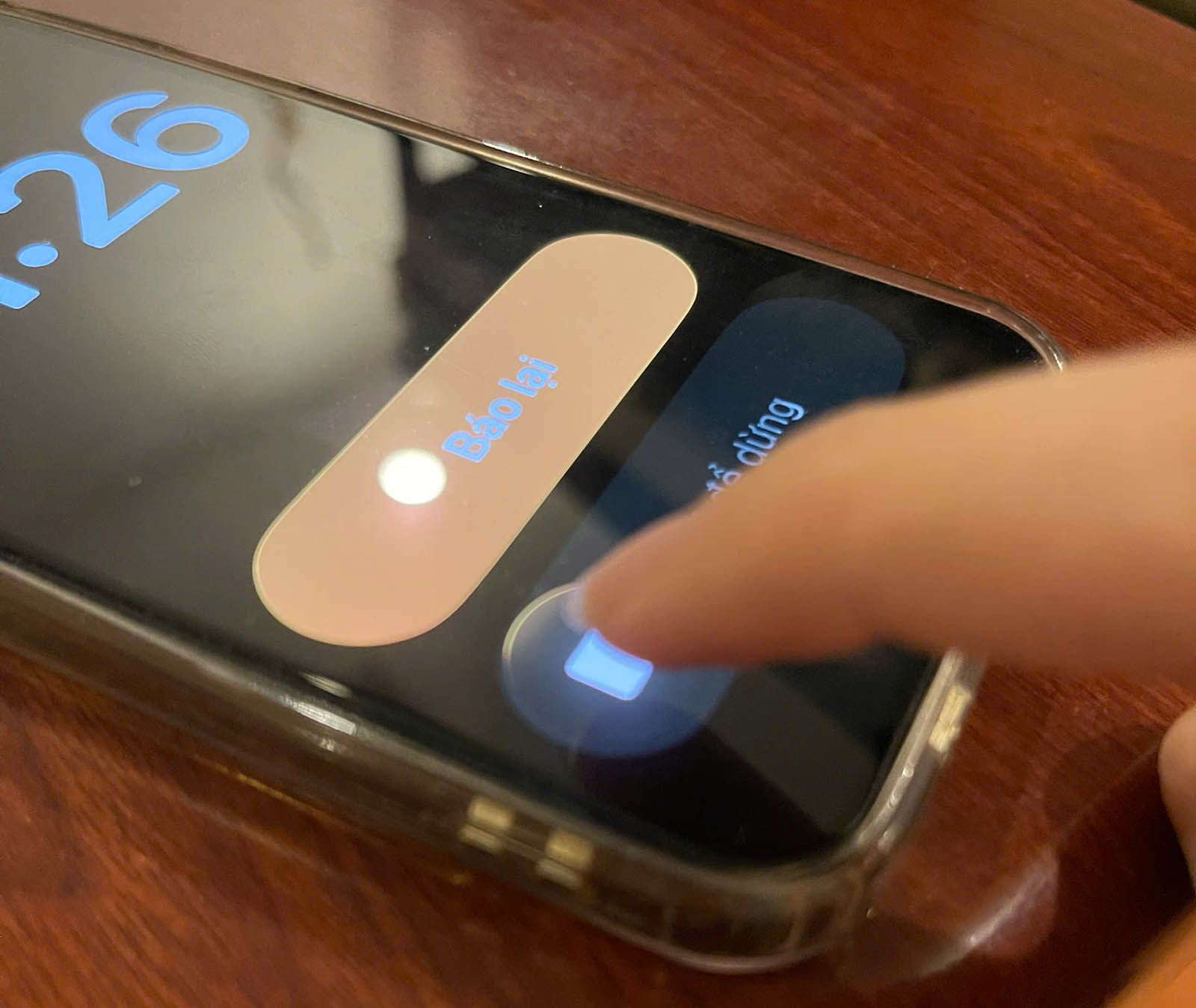 Khi kẻ lừa nói bằng giọng của Apple - “cảnh báo khẩn cấp” và văn hóa sợ hãi trên môi trường số
